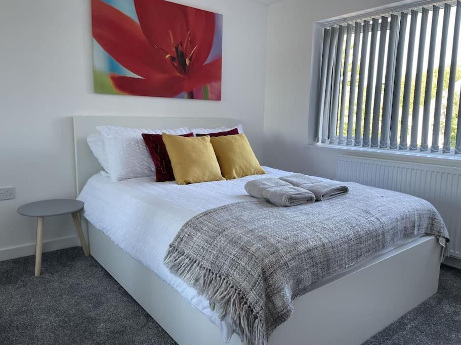 Paradigm House, Modern 2-Bedroom Duplex Apartment 2, Free Parking, อ็อกซ์ฟอร์ด ภายนอก รูปภาพ